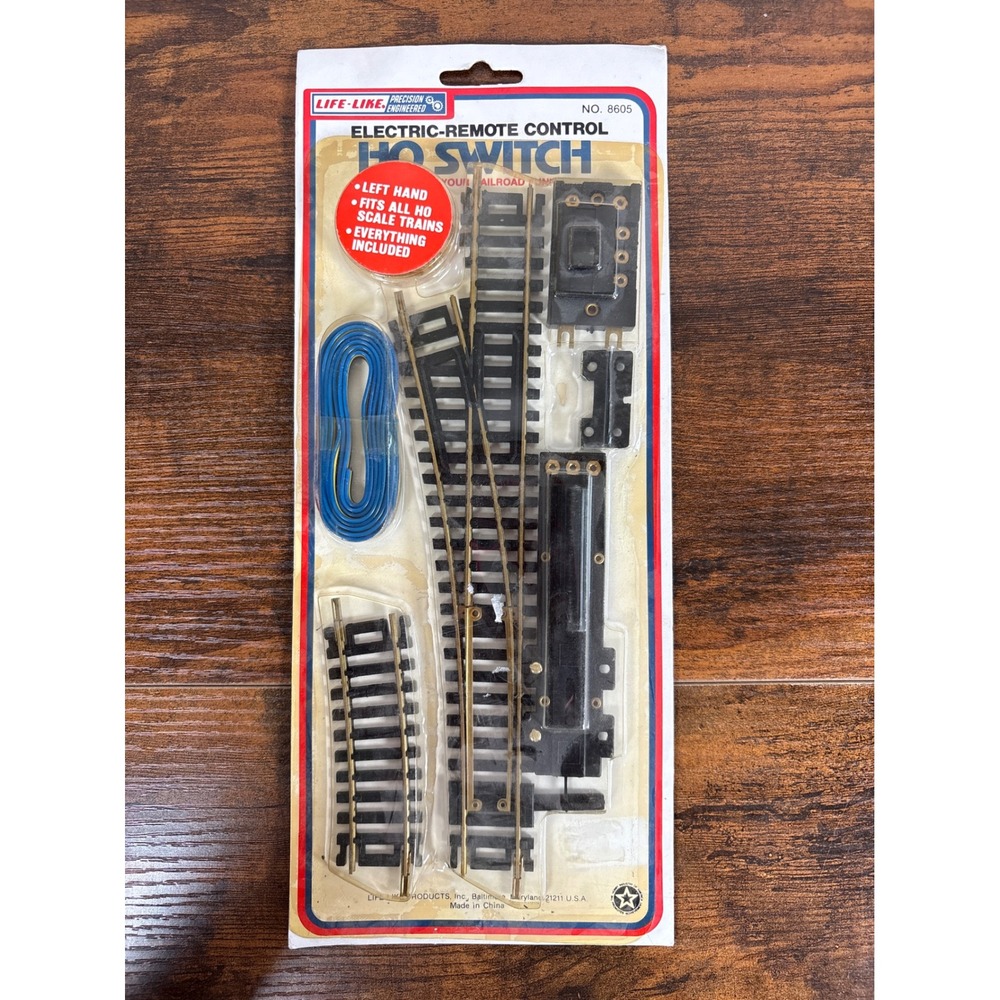 Life-Like HO Scale Electric Remote Control Left Hand Switch No 8605 New Sealed